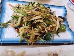 -关东风老北方菜馆(桂芳园店)