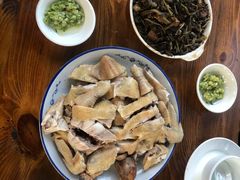 -洞背山庄(洞背院区式管理小区店)