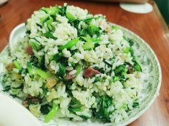 -胡子饮食店