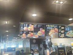 -麦当劳(三亚凤凰机场店)