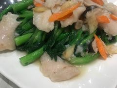 -半岛海鲜酒家