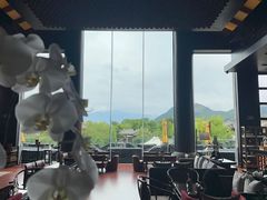 -时光吧·大堂吧·丽江和府洲际度假酒店