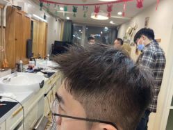 -韦恩先生Barbershop英式男士理发馆