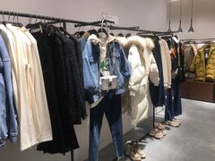 -URBAN REVIVO(七宝领展广场店)
