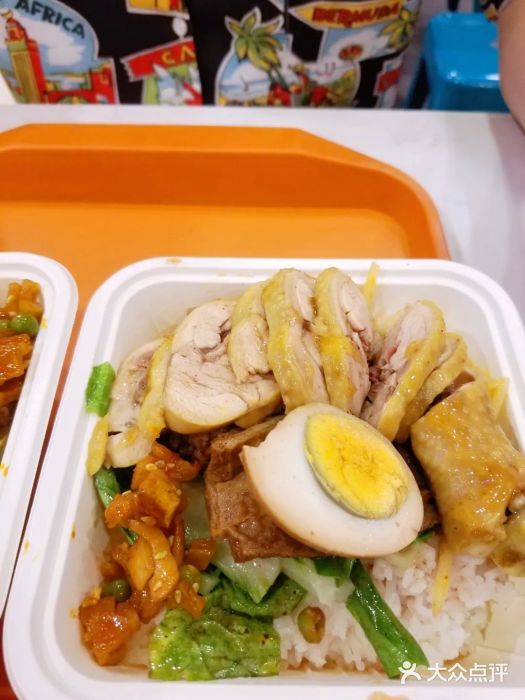 庄记烧腊·肠粉·生鲜煲盐焗鸡腿饭图片
