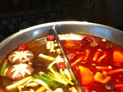 -湊湊火锅·茶憩(新中关购物中心店)