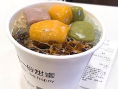 -泰龙城小吃街