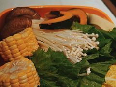 -润园四季椰子鸡火锅(南山海岸城店)