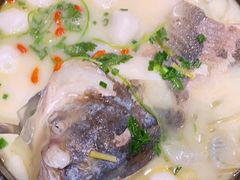 招牌鱼头煲-品渔味湖鲜馆(拈花湾店)