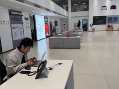 -TESLA 特斯拉(北京后沙峪特斯拉中心)