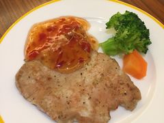 -昆山裕元花园酒店·温莎西餐厅