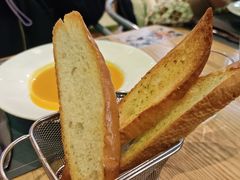 花园自制蒜香包-1432德国花园餐厅(水游城购物中心店)