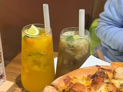 -Dragon Pizza•圆脸龙披萨·牛排餐厅