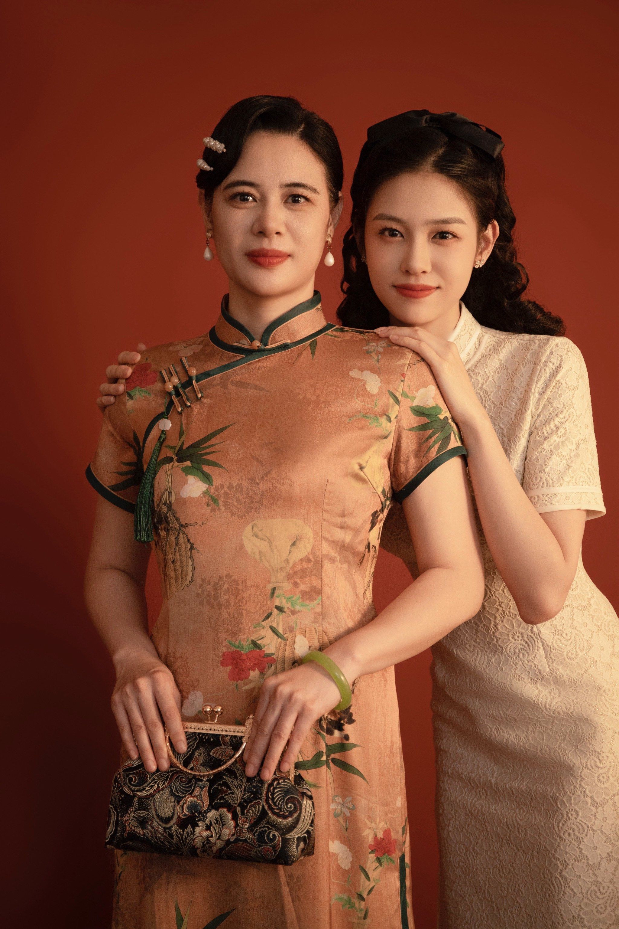母女亲子照 #母女照写真

92摄影风格:旗袍母女照,复古民国 