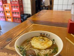 -矮子粉店1985·长沙米粉(湘春路店)