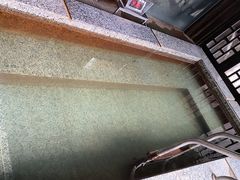 -裕龙汤泉