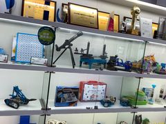 -斯坦星球AI编程·机器人科创·科学实验·信奥·思维·STEM·积木拼搭·竞赛考级(浦东联洋广场大拇指龙阳御桥中心)