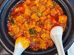 -万重锦·人文川菜馆(骡马市店)