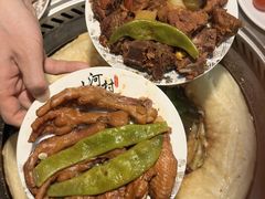 -哈尔滨烧烤·山河村铁锅炖(交大店)