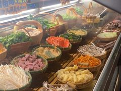 -一绪に寿喜烧(荟聚店)