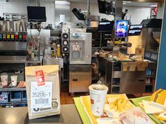 -麦当劳(乳山路店)
