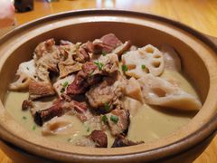 -黄泥岗·地道湖北菜(奥特莱斯店)