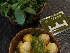 -三出山火锅(南京万象天地店)