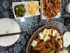 -八两八金·莱芜特色炒鸡(市南漳浦路店)
