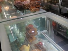 -白玉兰食品(中山公园龙之梦店)