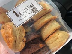 -SKROLL卡特司库·蛋糕定制·生吐司·司康(古北程家桥店)