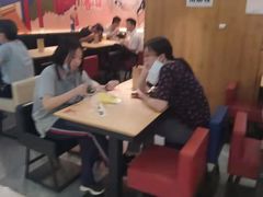 -阿香米线(凯德广场.1818店)