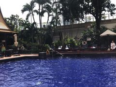 -曼谷湄南河畔华美达广场酒店