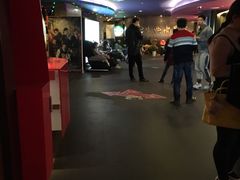等候区-中影国际影城(兰生大厦CINITY LED店)