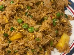 菠萝海鲜炒饭-喜势点·糖沙翁手工茶点·本地人茶居(永庆坊店)