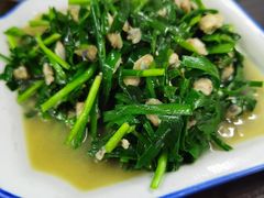 韭菜炒蚬肉-吾介小籠館
