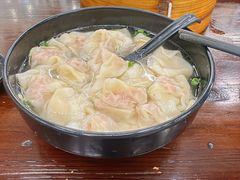 招牌小馄饨-上味馆南翔小笼(真金路店)