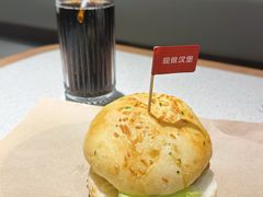 -必胜客(航头店)