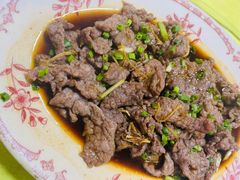 -红炎炎农家菜老字号(金水台店)