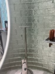 -Meng Lang 梦郎白金店