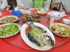 -银峰农庄·特色烧鸡·鲜无花果浸鸡