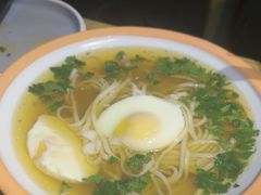 -锅老头海鲜铁锅炖