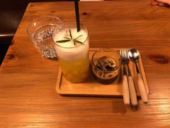 凤梨冰滴-转山咖啡(松柏社区店)