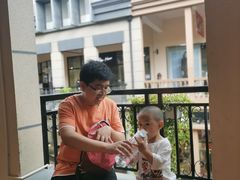 -王府井奥莱临潼小镇(临潼店)