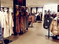 -ZARA(恒隆广场店)