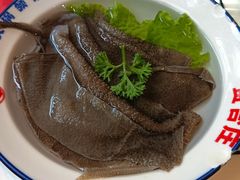 -喜悦小串丹东小黄牛海鲜烧烤大排档(民主广场店)