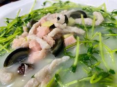 -大富蚝乌东哥饭店·石锅鱼杂·柠檬鸭(革新路店)
