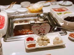 -海底捞火锅(长宁路龙之梦店)
