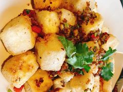 -大头虾越式风味餐厅(光明广场店)