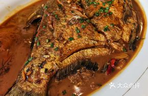 Special Braised Yangcheng Lake Bream