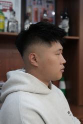-韦恩先生Barbershop英式男士理发馆